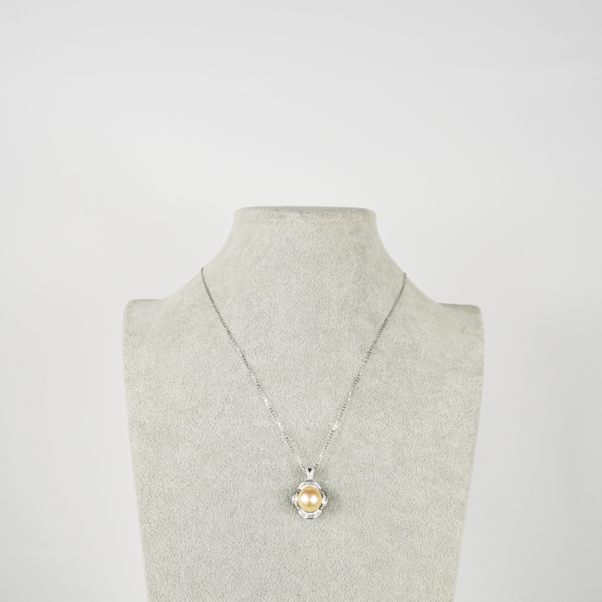 11-12 mm Radiant Golden Saltwater Pearl Pendant Exclusive Rewards