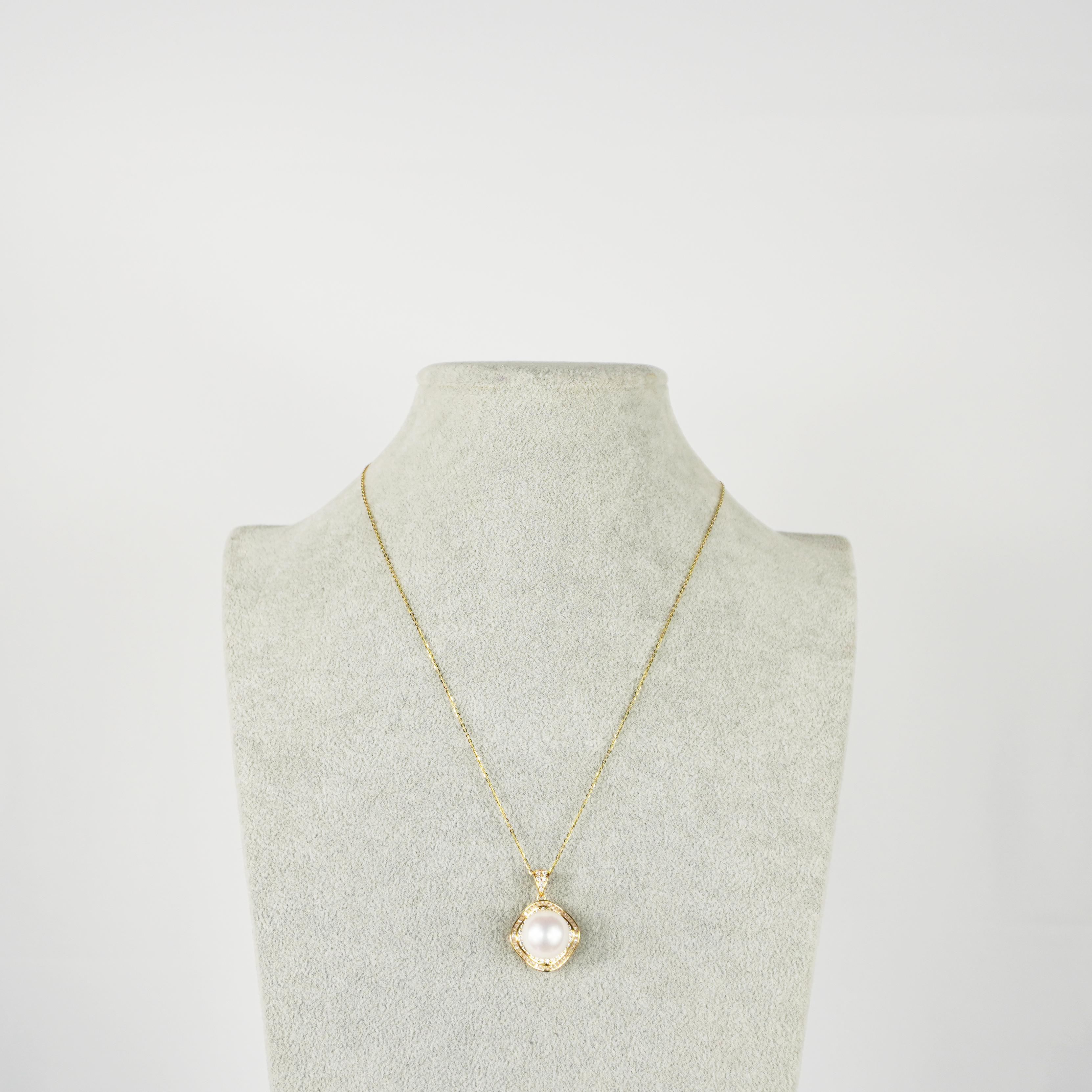 12-13 mm Timeless Freshwater Pearl Pendant (Silver Gilt) Exclusive Rewards